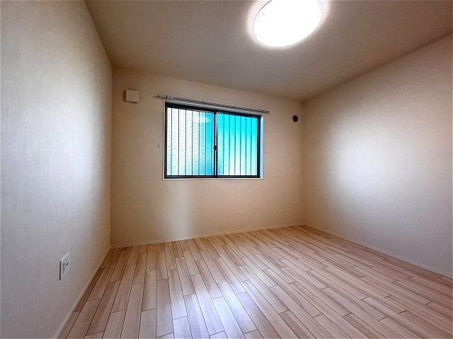 ルミナスピュア神戸の寝室