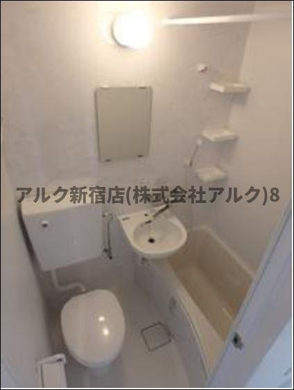 新宿区西新宿６丁目の賃貸マンションの洗面所
