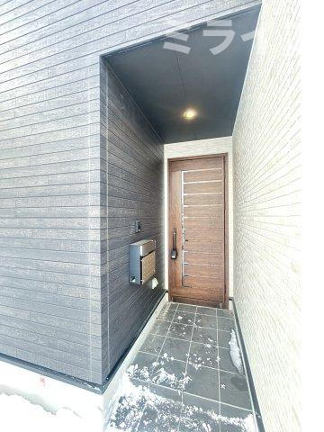 【新築戸建】札幌市南区藤野2条8丁目1棟のエントランス