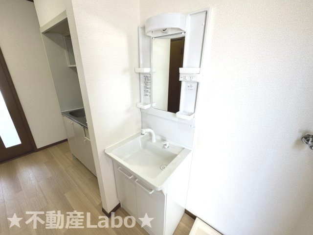 徳島市住吉３丁目のアパートの洗面所