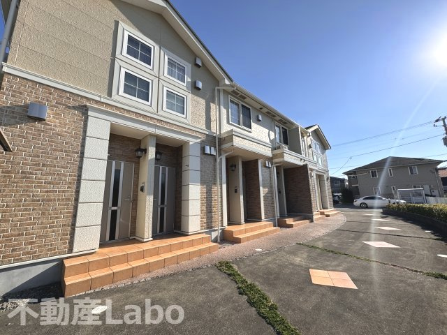 徳島市北沖洲３丁目のアパート