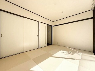 【寝室】 | フラットＶＩＰ