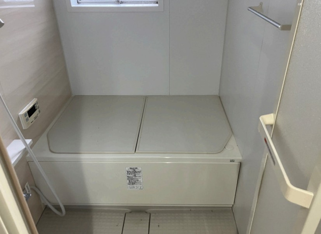 【浴室】 | マンション豊島 | 一日の疲れが癒される優雅な時間を堪能できるゆとりあるバスルームです。