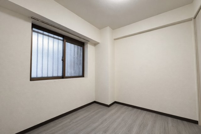 国分寺市東戸倉２丁目の中古マンションの洋室