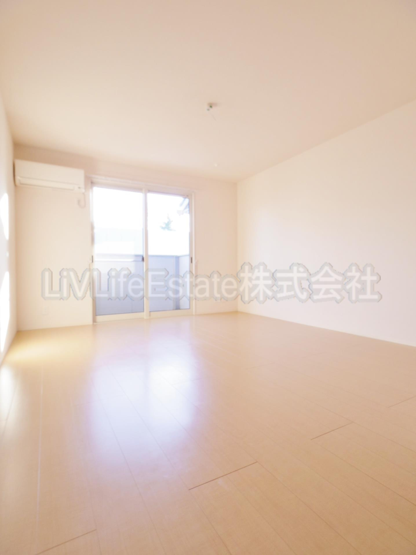 クレールA棟の居間・リビング