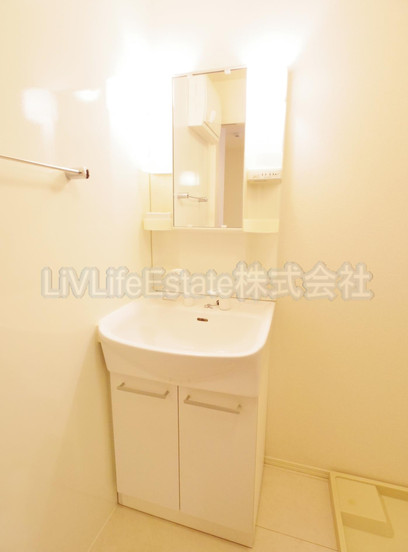 クレールA棟の洗面所