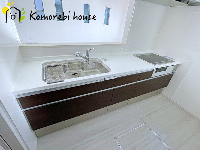 さいたま市西区大字高木　新築一戸建て　Cのキッチン|12/26撮影