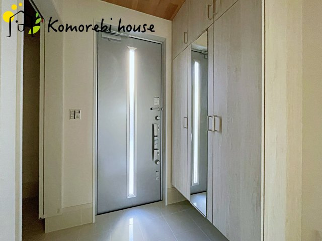 さいたま市西区大字高木　新築一戸建て　Cの玄関|12/26撮影