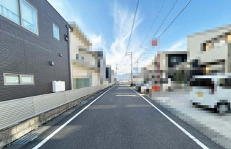 【前面道路含む現地写真】 | 守山市水保町　中古戸建
