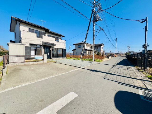 太田市鳥山上町の前面道路含む現地写真|車の通りも少なく駐車も楽々♪