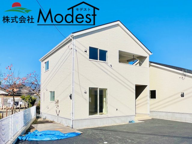 高崎市下里見町の外観|年中無休で平日の仕事終わり夜２０時まで受付可能です。
事前のご予約がオススメです。お気軽にお問い合わせください。