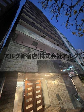 ガラステーション四谷三丁目の外観