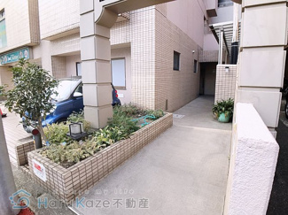 【エントランス】