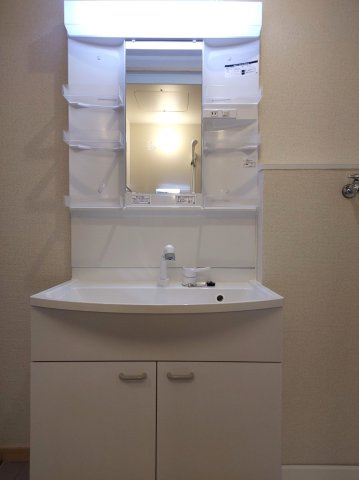 古町ツインタワーハイツの独立洗面台