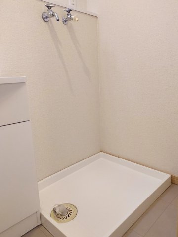 古町ツインタワーハイツのランドリースペース