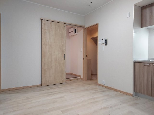 古町ツインタワーハイツの居間・リビング