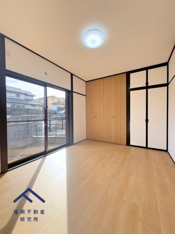 古賀市舞の里１丁目　戸建ての洋室
