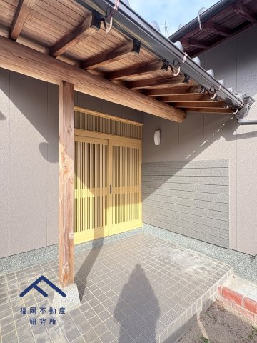 古賀市舞の里１丁目　戸建ての玄関