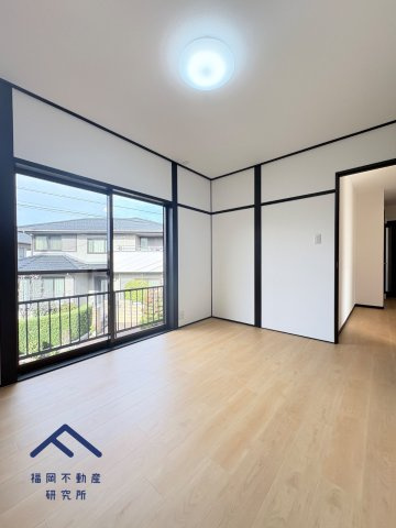 古賀市舞の里１丁目　戸建ての洋室