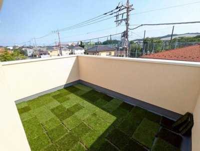 【その他】 | 富士見ヶ丘３区画 | 広々としたテラスは第二のリビングとして活用できます