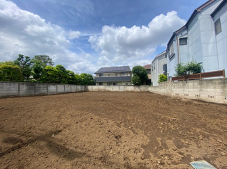 【前面道路含む現地写真】 | 富士見ヶ丘３区画 | 閑静な住宅街、低層エリア　※古家解体中