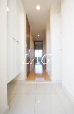 【玄関】 | スペーシア梅屋敷 | 玄関です。