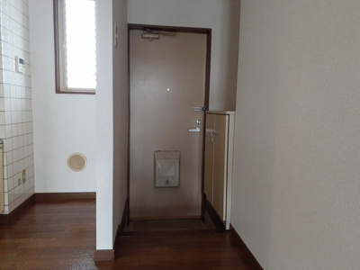 【玄関】 | アミスターＢ