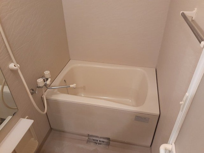 【浴室】 | グランデール樋口Ａ