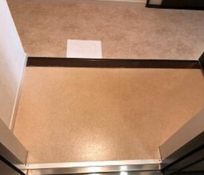 【玄関】 | ソレイユ森下