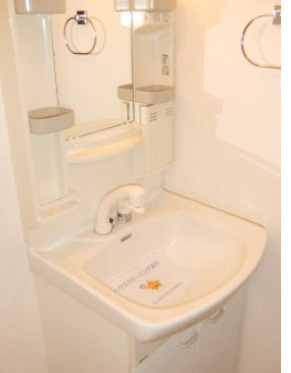【洗面所】 | ソレイユ森下