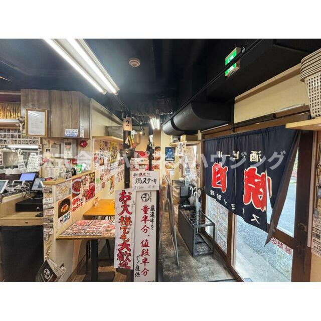 バロンビルの内装