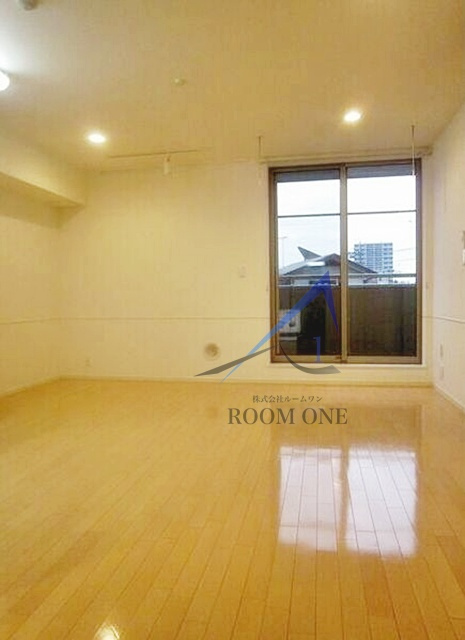 Ｌｏｖｅｌｙ　Ｒｏｓａの寝室|寝室です。