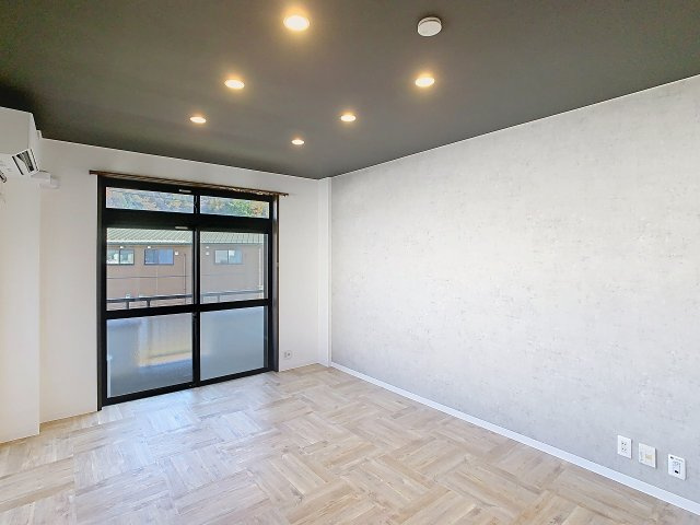 コーポマイⅡの居間・リビング