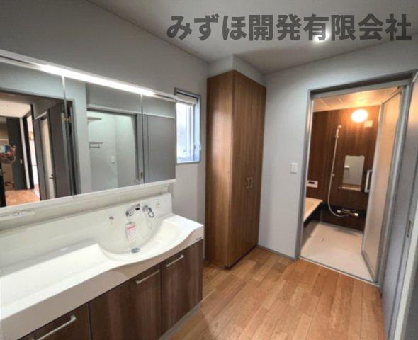 山形市伊達城3丁目21番地6のトイレ|一階トイレです。