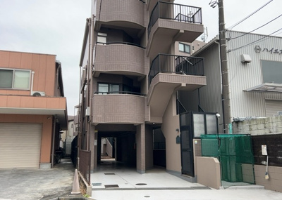 【外観】 | レサージュ古渕壱番館 | マンションの外観は非常に重要なポイントです！外観の善し悪しは資産価値に大きな影響を与えます。外観のいいマンションを購入することで、高値で売却がしやすく、買い手が見つかりやすいというメリットがあります。