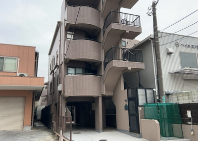 【外観】 | レサージュ古渕壱番館 | 景色重視でお家選ぶをするとスーパーが遠い！学校が遠い！など生活をするうえで利便性で困ることもあります。まず一度現地を見学する際に、周辺の施設などがあるかを確認し、暮らし始めた後のことを想像しましょう。