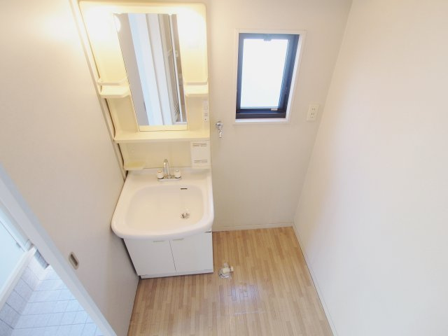 ベルメゾンイシダの洗面所