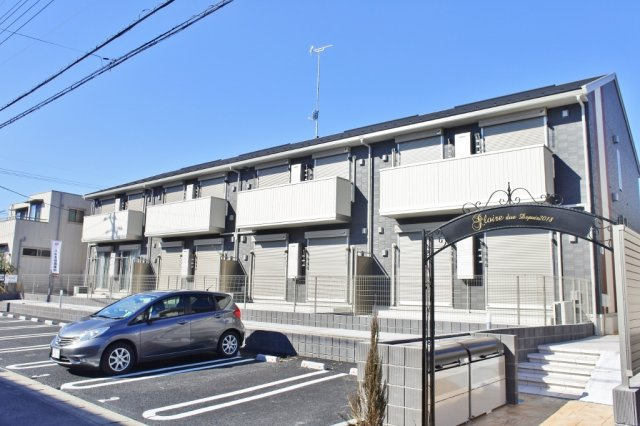 gloire　ｔｒｏｉｓの駐車場