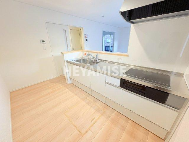 長崎市磯道町新築戸建の洗面所