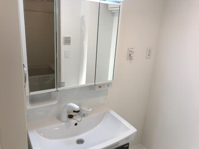 パレーシャル中村Ⅲの洗面所|洗髪洗面化粧台