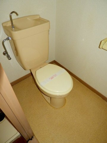 エルディム神明のトイレ|コンパクトで使いやすいトイレです