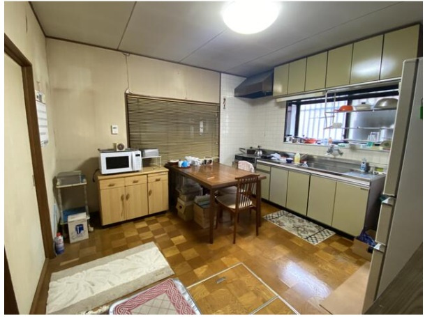 各務原市尾崎南町６丁目の内装