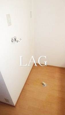 【設備】 | ソレジオ武蔵境 | 室内洗濯機置き場です。