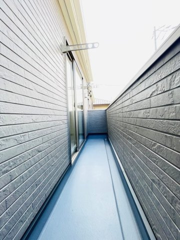 豊田市明和町第6　新築分譲住宅　全2棟　1号棟のバルコニー|日当たりの良いバルコニーには洗濯物がたくさん干せます♪