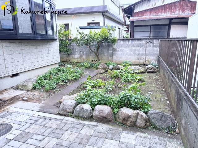 上尾市弁財　中古戸建の庭|ガーデニングや家庭菜園を楽しめるお庭です。