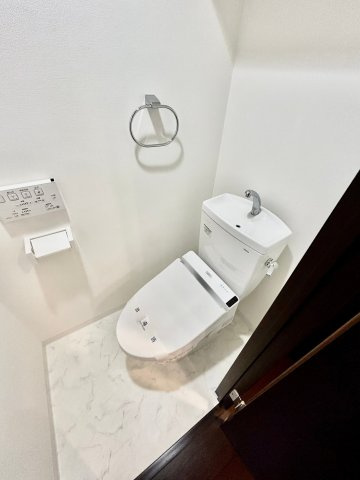 MCOURT江坂のトイレ