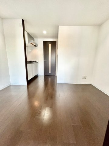 MCOURT江坂の居間・リビング