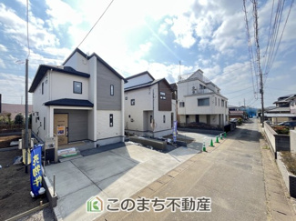 【前面道路含む現地写真】 | ブルーミングガーデン下野市駅東2丁目　3号棟 | 前面道路含む現地写真