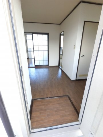 【玄関】