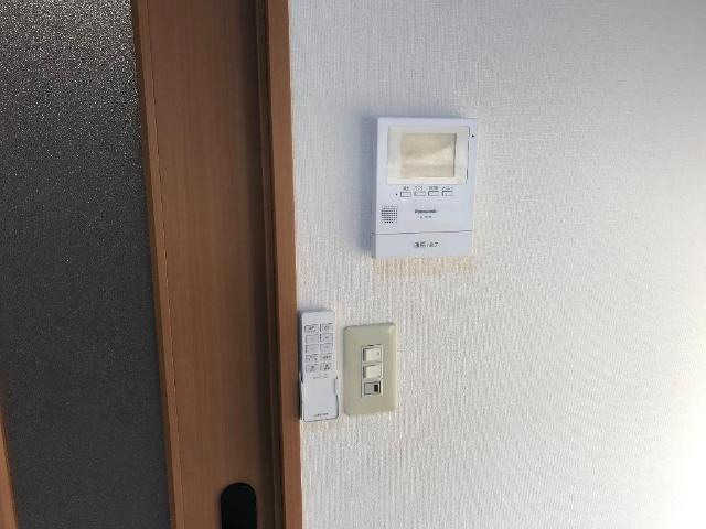 ミルフィオリⅠの内装|カメラ付インターホン